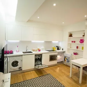 Apartment Via Del Corso, Rome